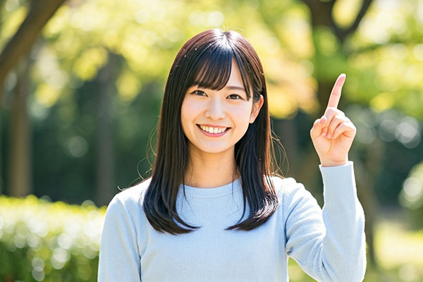 笑顔の女性